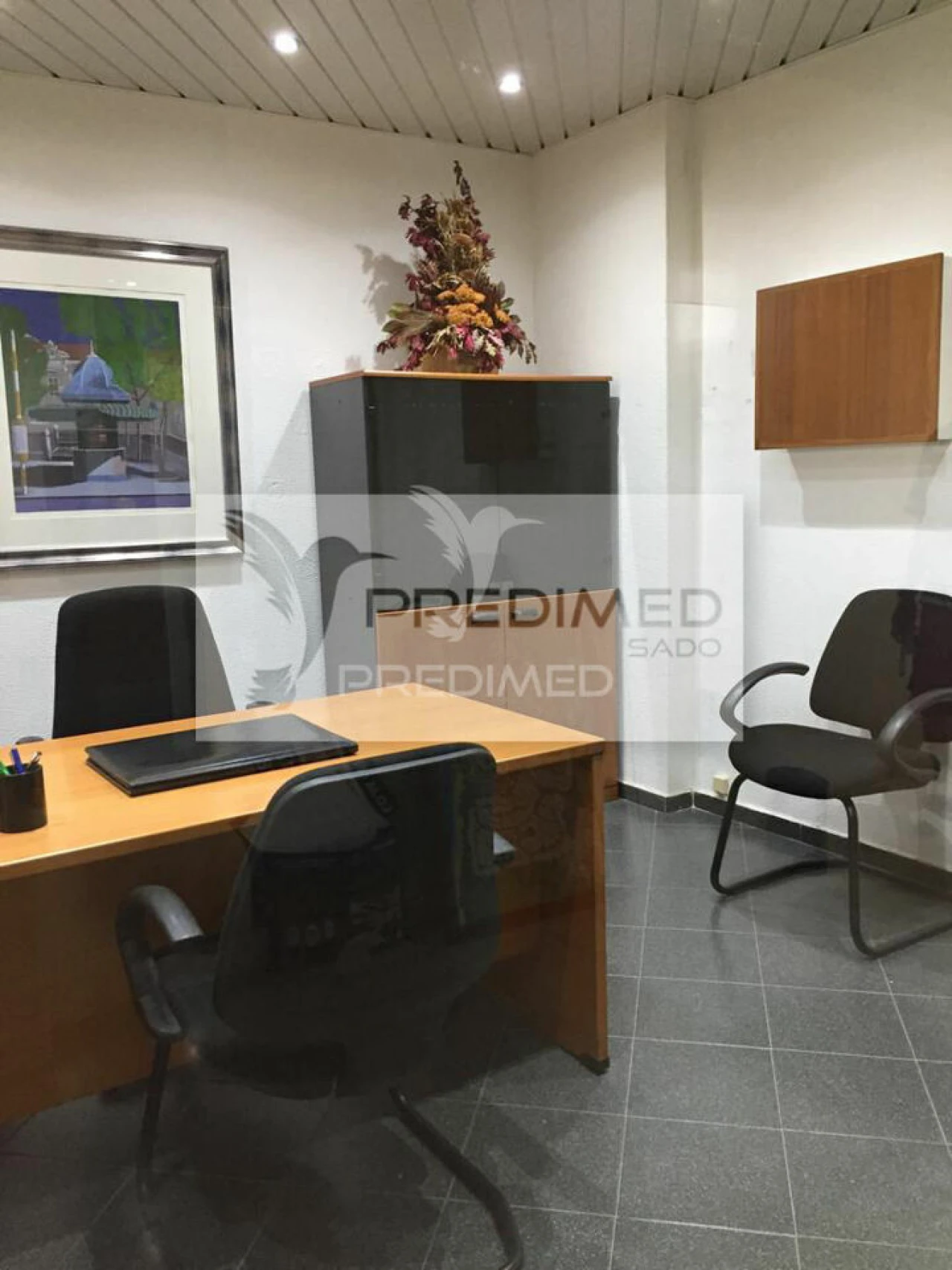 Escritório para Venda em Setubal (São Sebastião) Foto 2