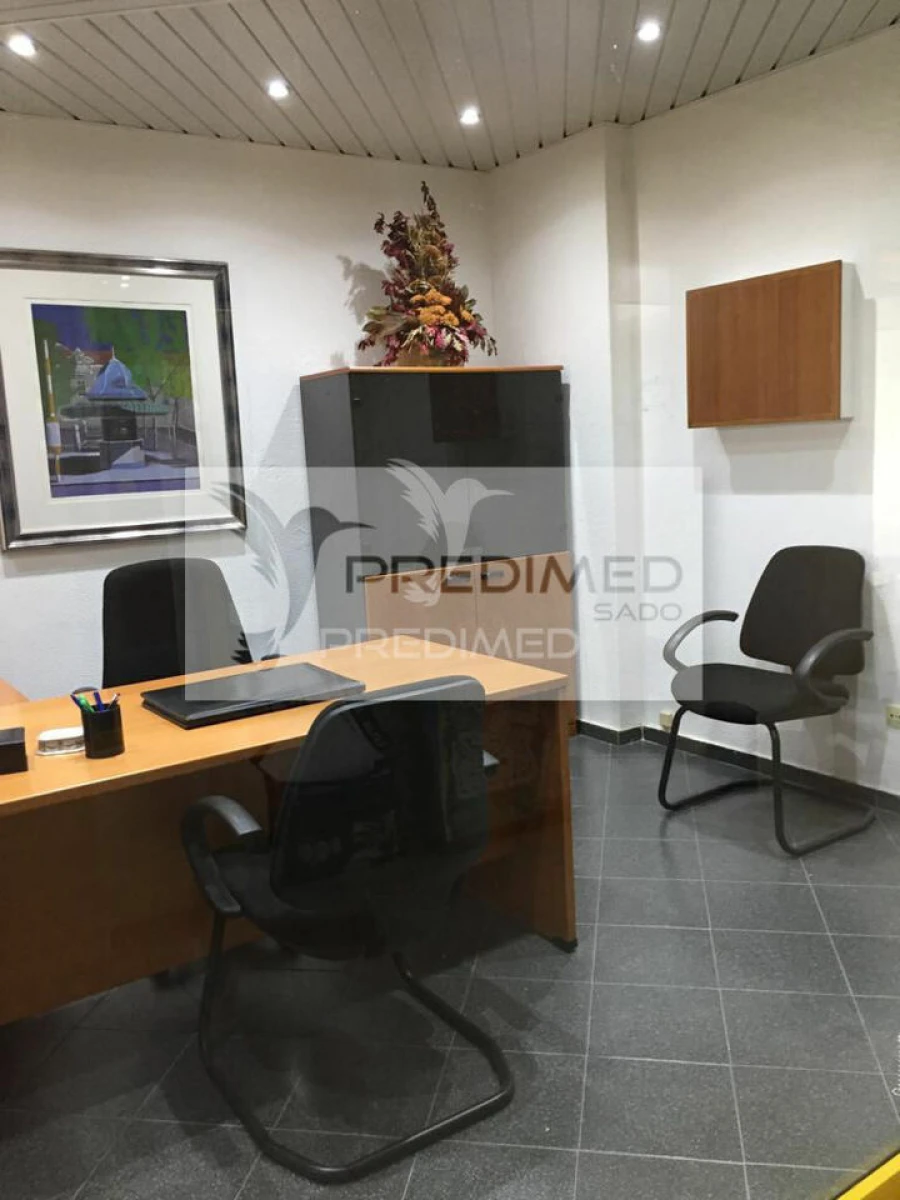 Escritório para Venda em Setubal (São Sebastião) Foto 12