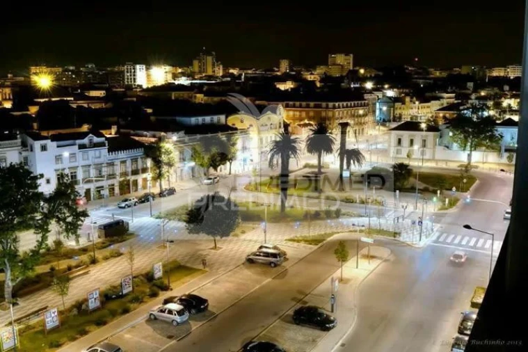 Escritório para Venda em Setubal (São Sebastião) Foto 16