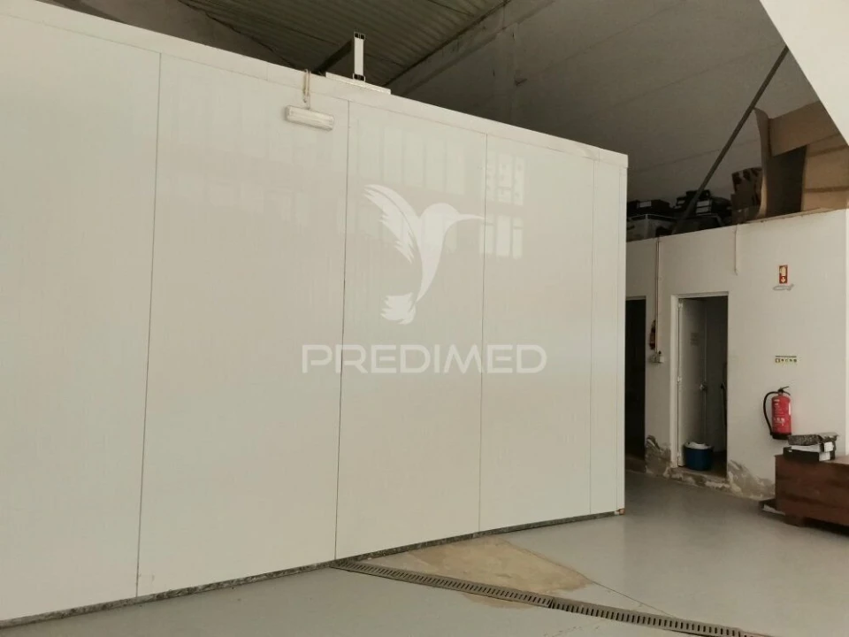 Armazém para Venda em Beja (Salvador e Santa Maria da Feira) Foto 14