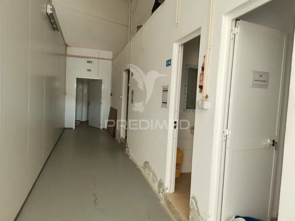 Armazém para Venda em Beja (Salvador e Santa Maria da Feira) Foto 16