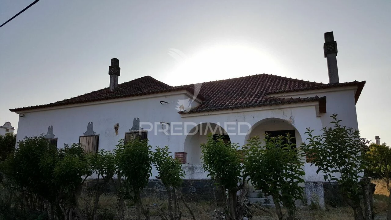 Moradia T4 para Venda em Azinheira dos Barros e São Mamede do Sádão Foto 3