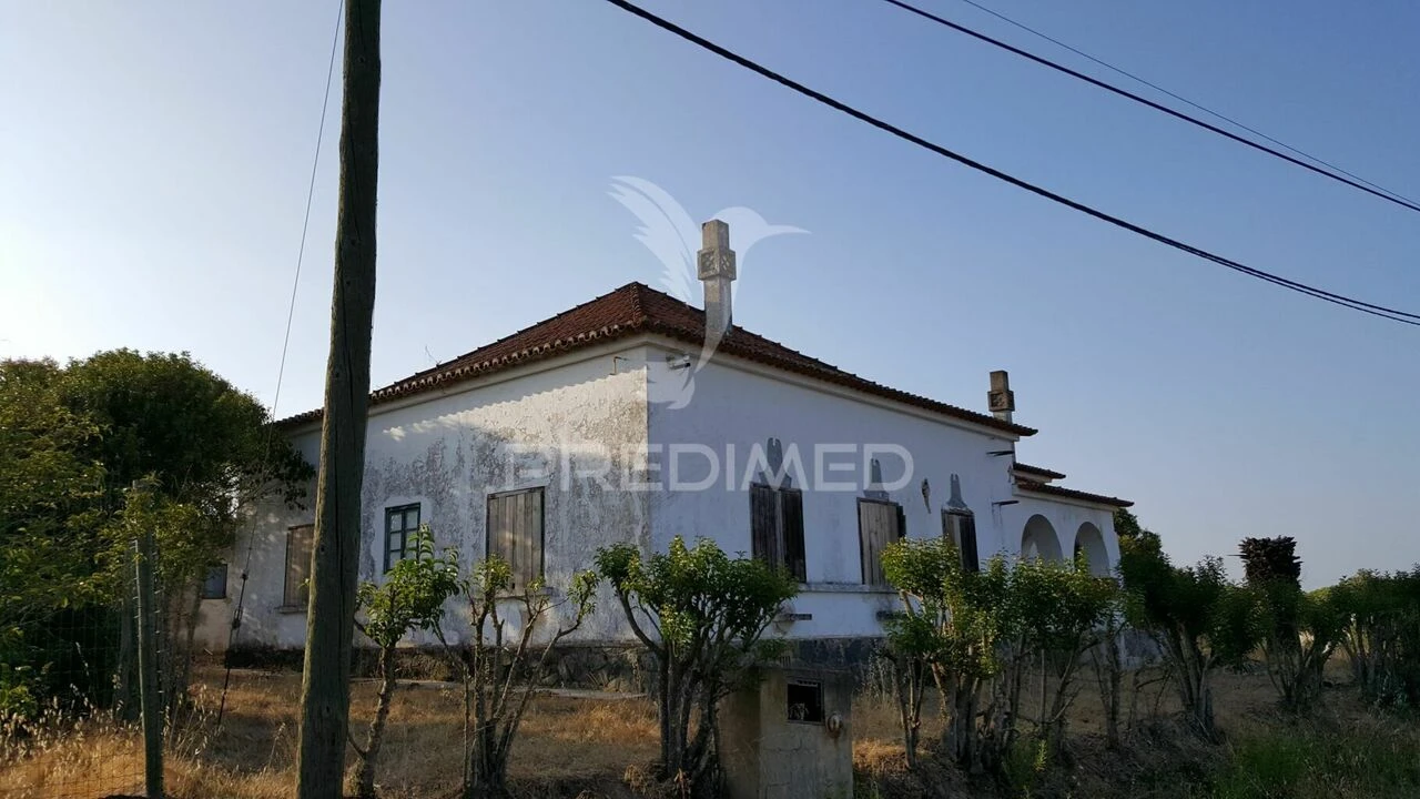 Moradia T4 para Venda em Azinheira dos Barros e São Mamede do Sádão Foto 24