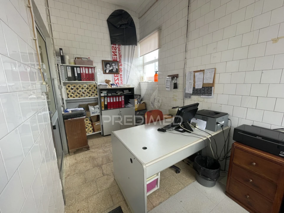 Loja para Venda em Urzelina (São Mateus) Foto 4