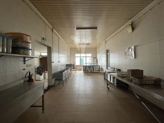 Loja para Venda em Urzelina (São Mateus) Foto 9