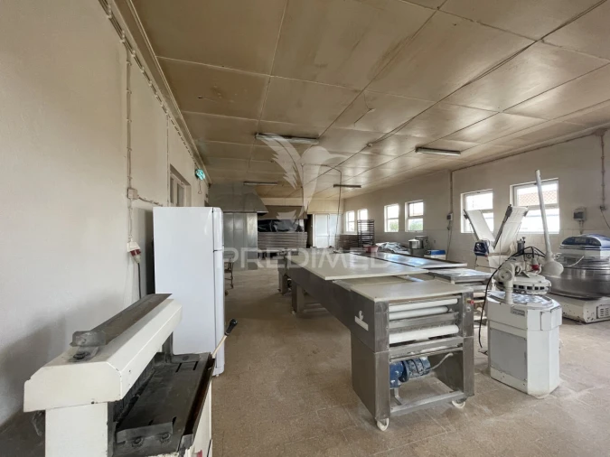 Loja para Venda em Urzelina (São Mateus) Foto 18