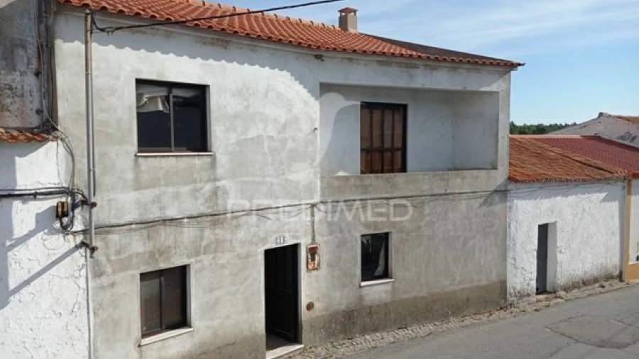 Moradia T4 para Venda em Monte da Pedra