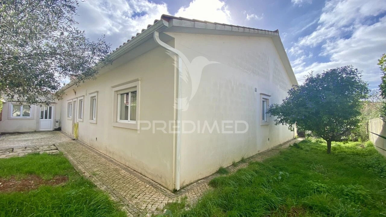 Moradia T3 para Venda em Aljubarrota Foto 9