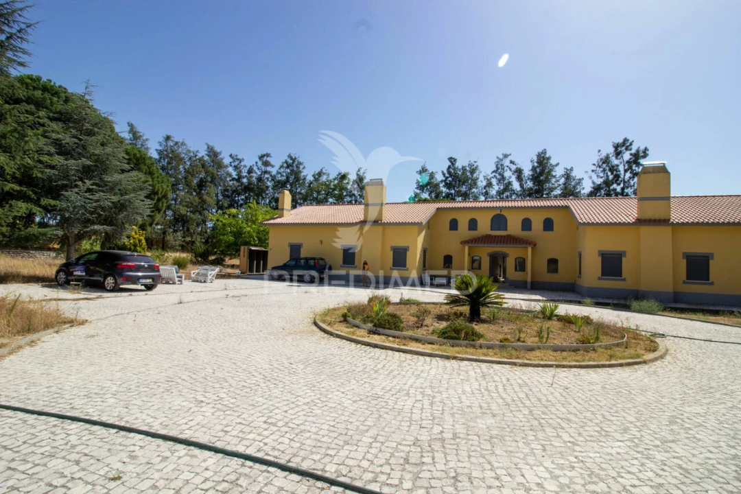 Moradia T6 para Venda em Palmela Foto 5