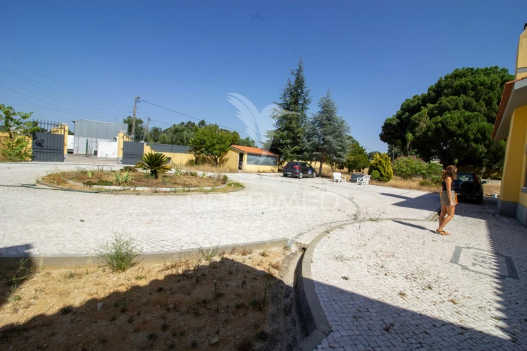 Moradia T6 para Venda em Palmela Foto 16