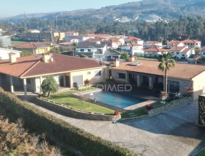 Moradia T4 para Venda em Santo Emilião Foto 36