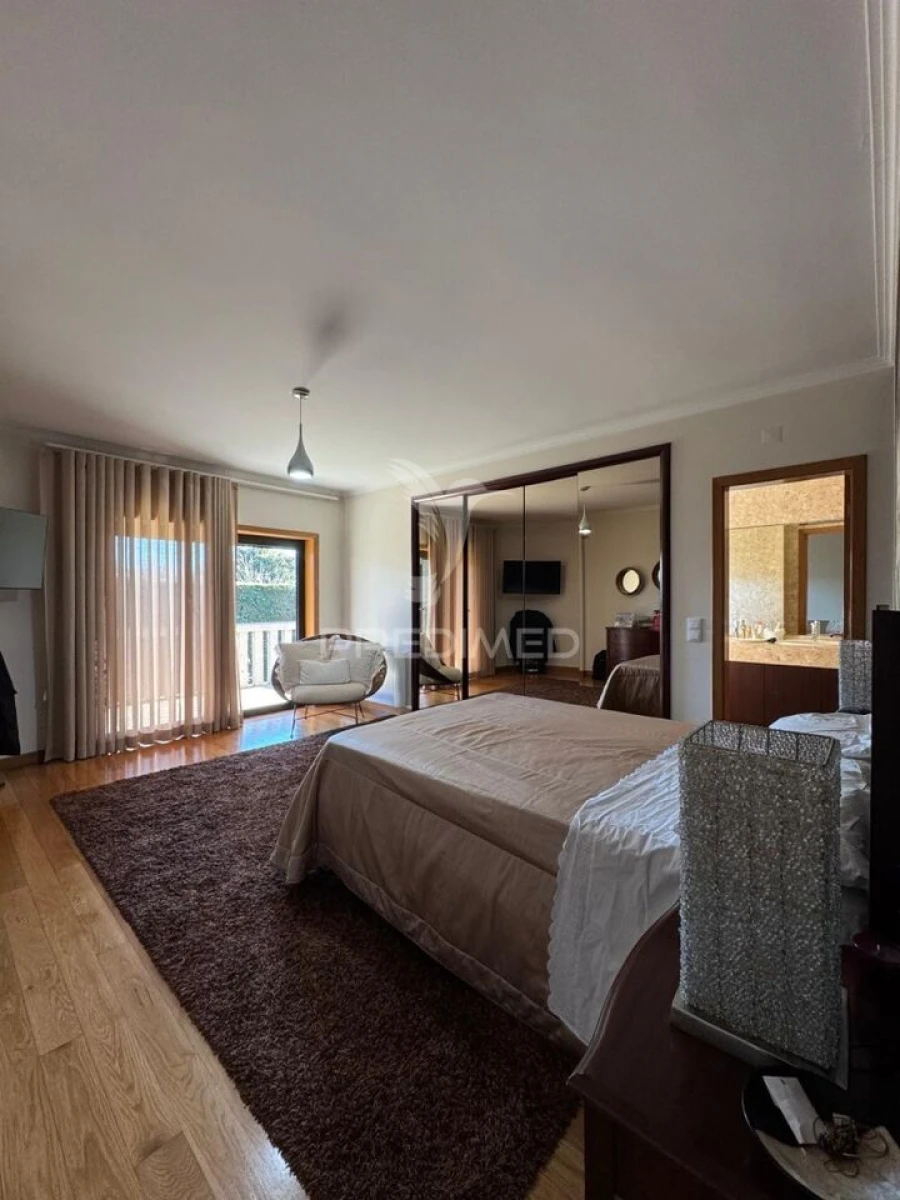 Moradia T4 para Venda em Santo Emilião Foto 19