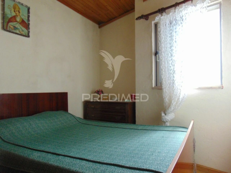 Moradia T3 para Venda em Abaças Foto 20