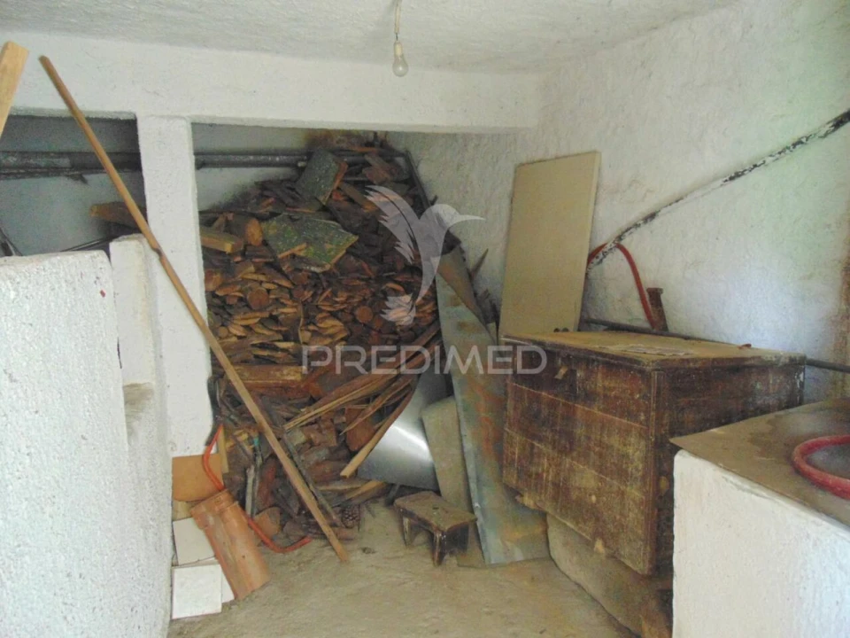 Moradia T3 para Venda em Abaças Foto 24