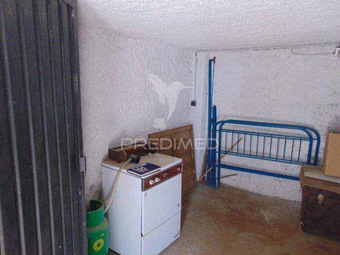 Moradia T3 para Venda em Abaças Foto 23