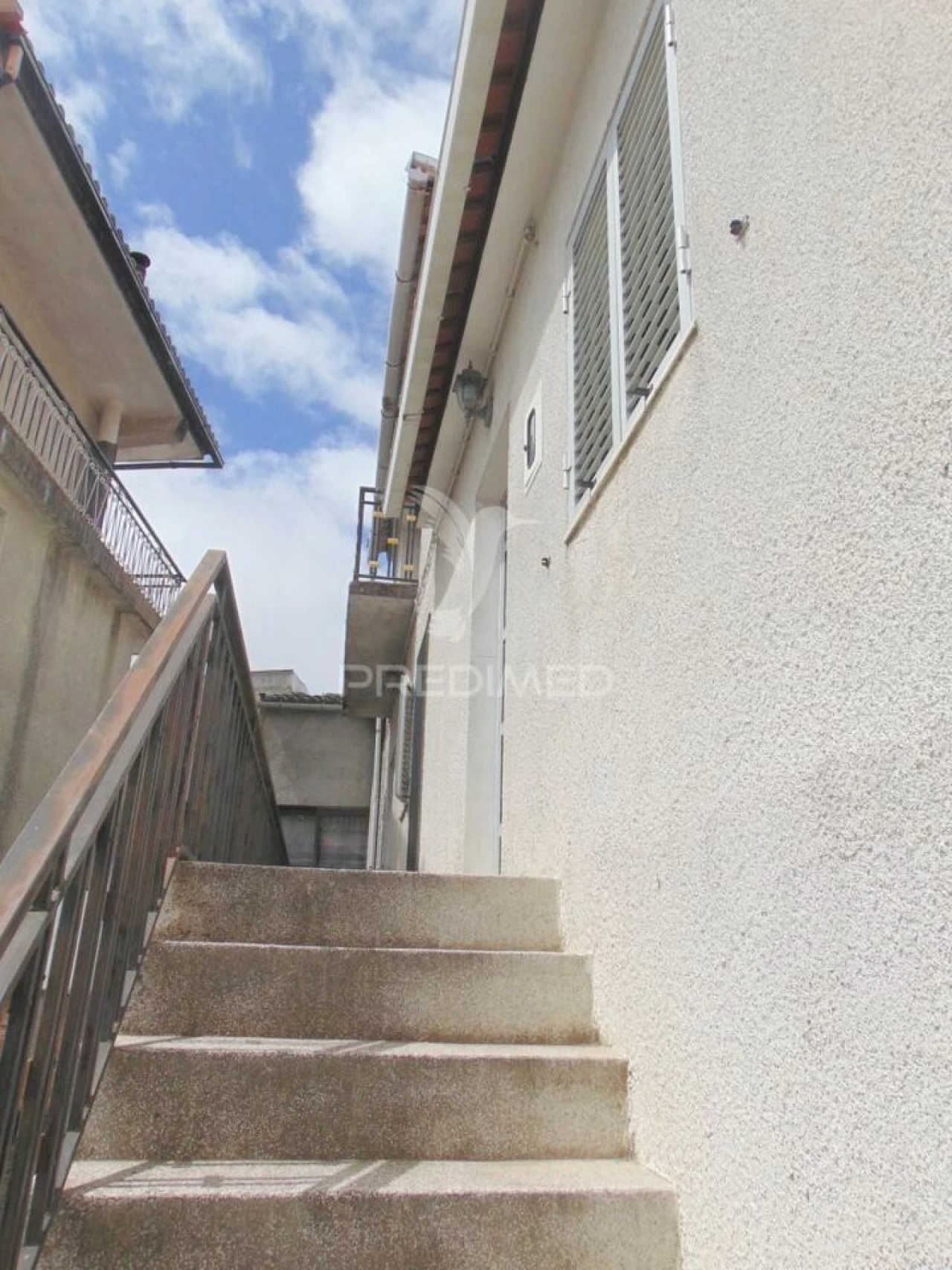 Moradia T3 para Venda em Abaças Foto 5