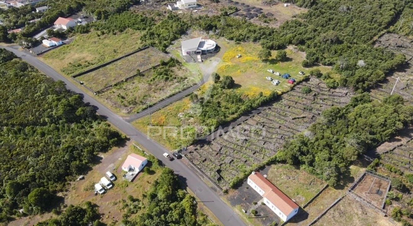 Terreno para Venda em Bandeiras Foto 2