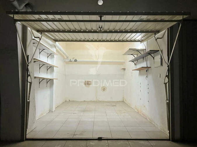 Garagem para Venda em Setubal (São Sebastião) Foto 16