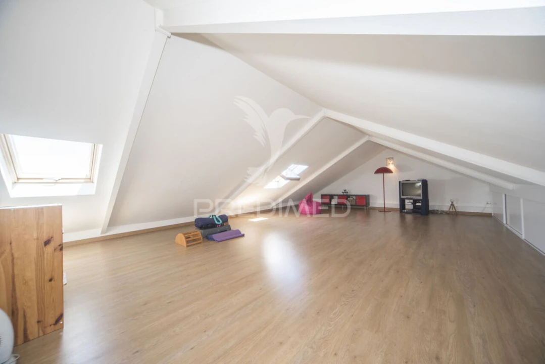 Moradia T6 para Venda em Olivais Foto 25