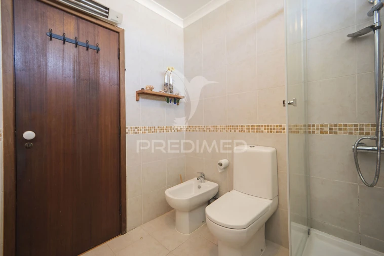 Moradia T6 para Venda em Olivais Foto 20