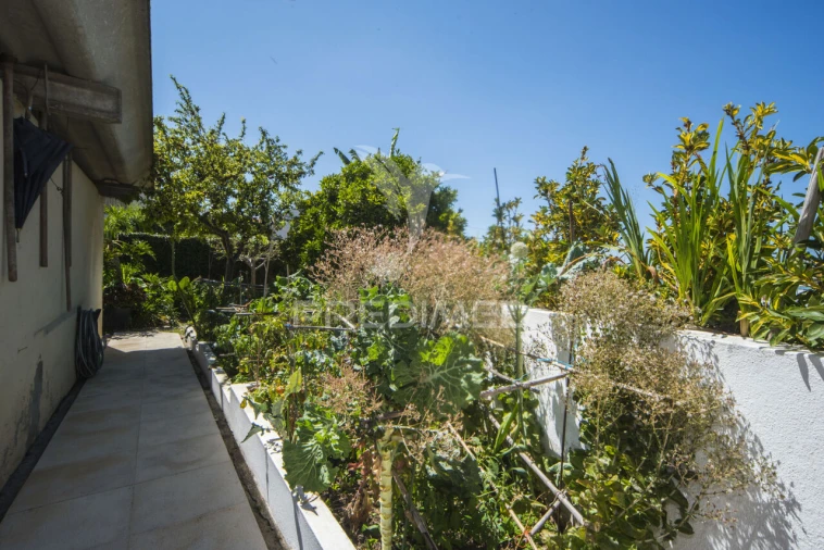 Moradia T6 para Venda em Olivais Foto 38