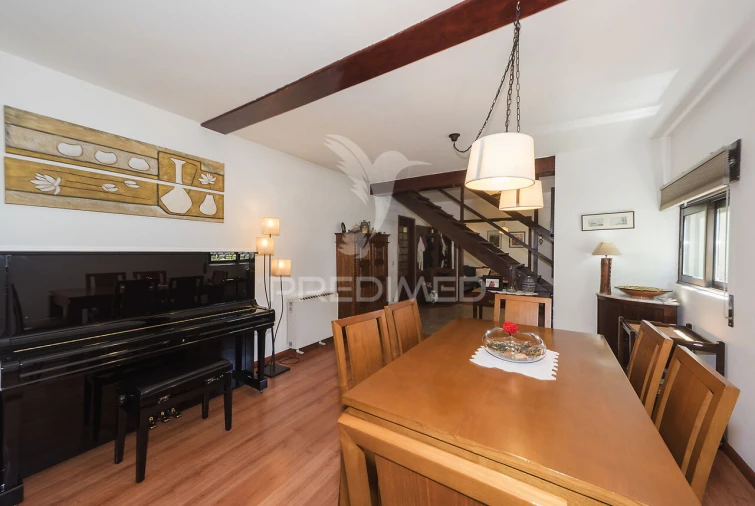 Moradia T6 para Venda em Olivais Foto 6