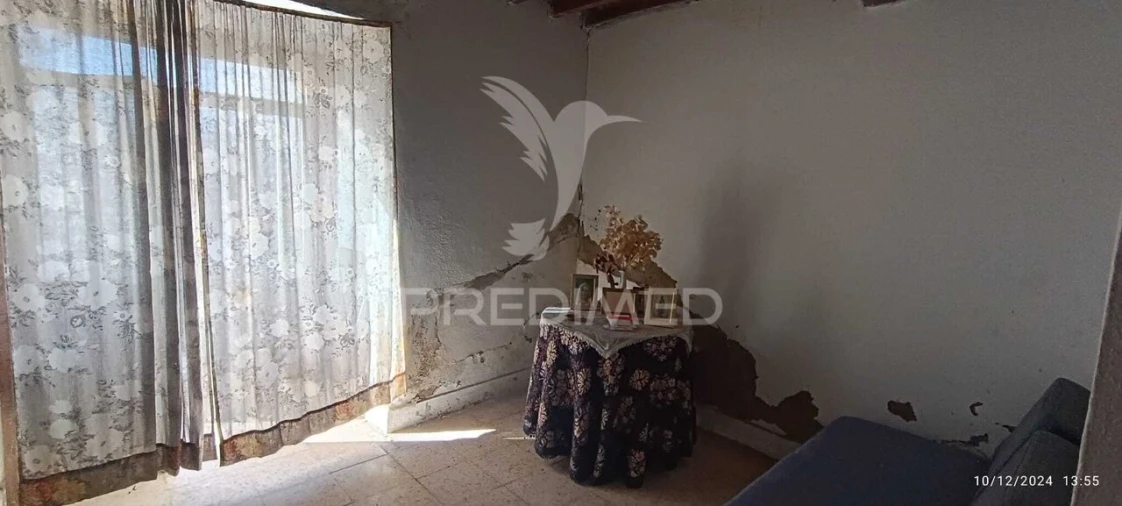 Moradia T4 para Venda em Montalvão Foto 7