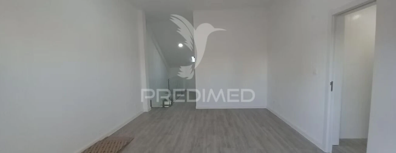 Apartamento T3 para Venda em Costa da Caparica Foto 9