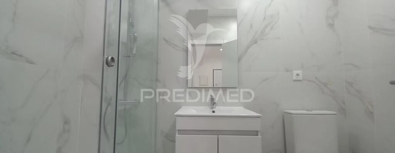 Apartamento T3 para Venda em Costa da Caparica Foto 8