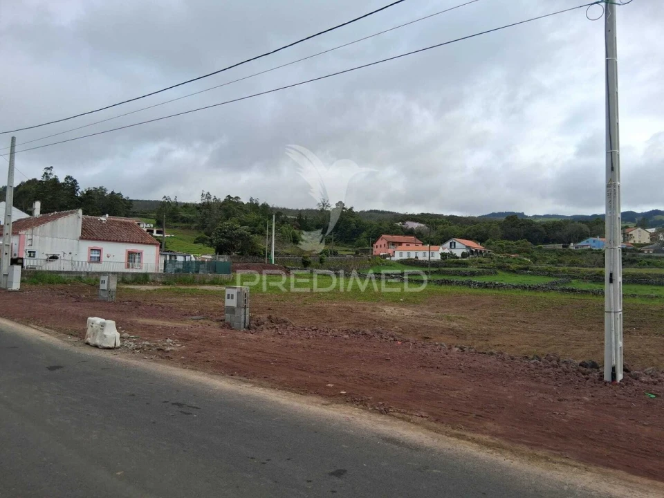 Terreno para Venda em Terra Chã Foto 2