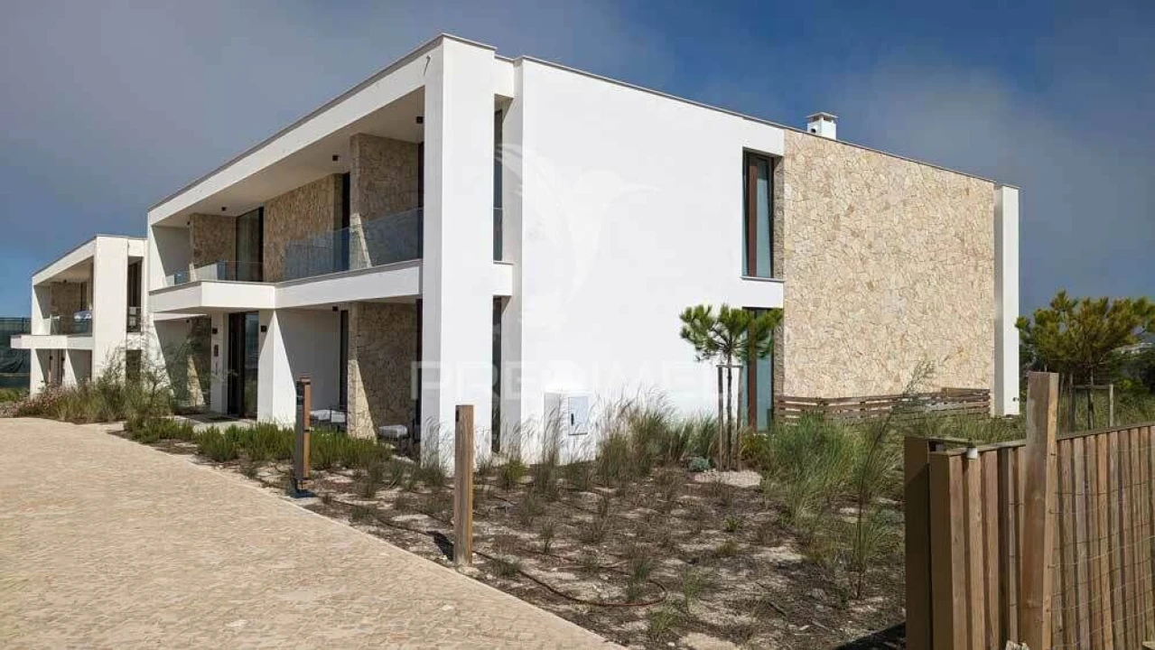 Moradia T3 para Venda em Vau Foto 15