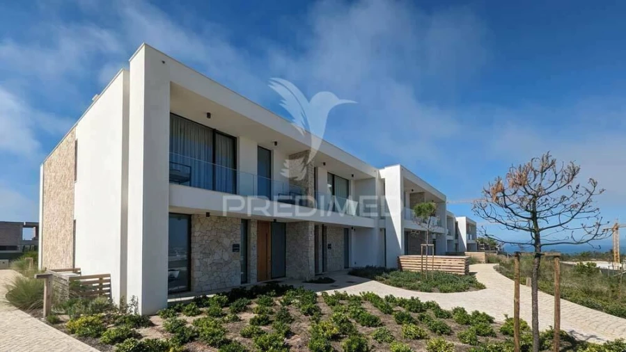 Moradia T3 para Venda em Vau Foto 16