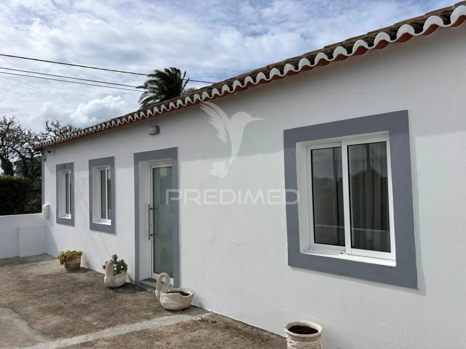 Moradia T5 para Venda em São Bartolomeu de Regatos Foto 6