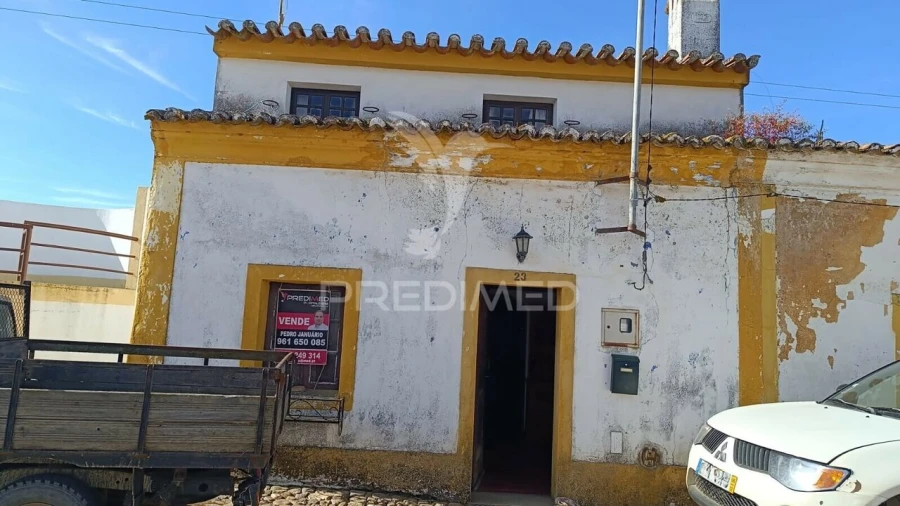 Moradia T3 para Venda em Montalvão Foto 2