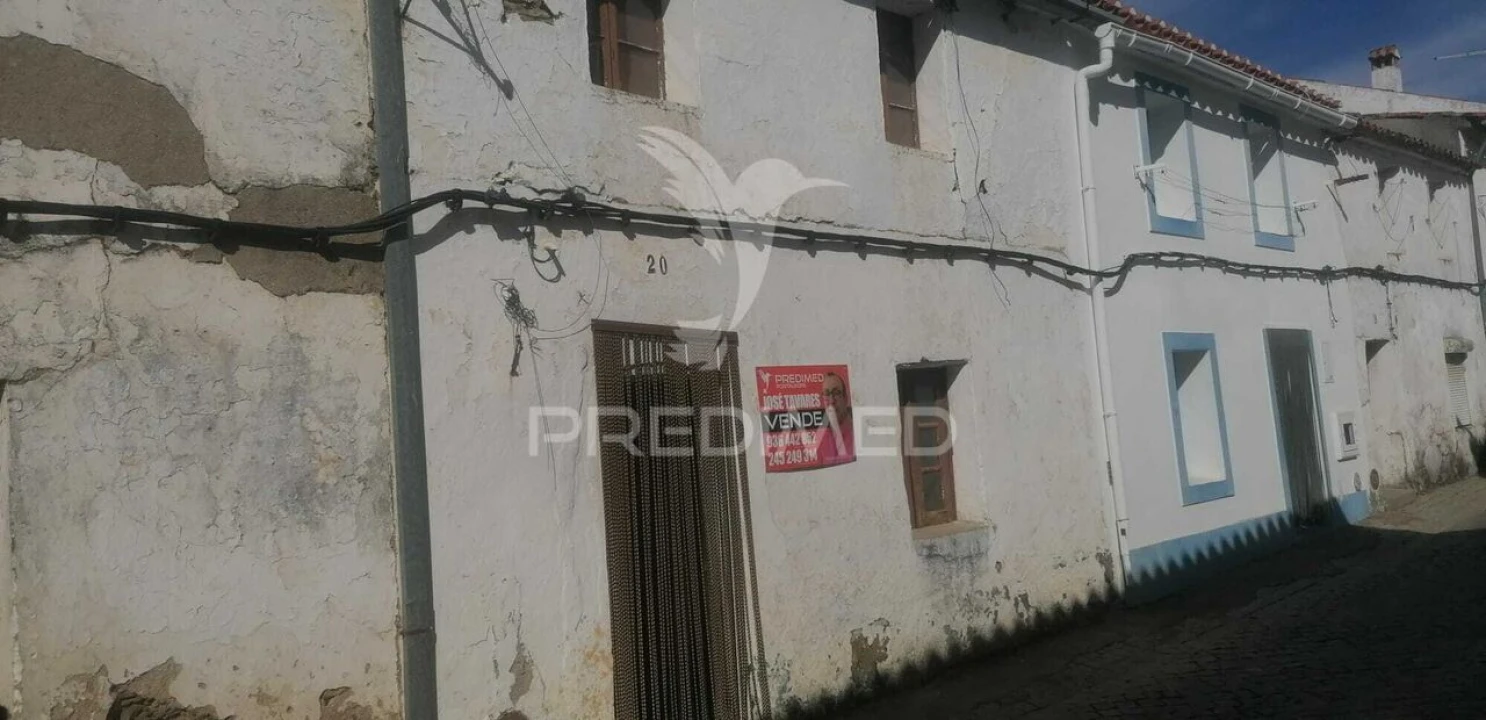 Moradia T2 para Venda em Montalvão Foto 1