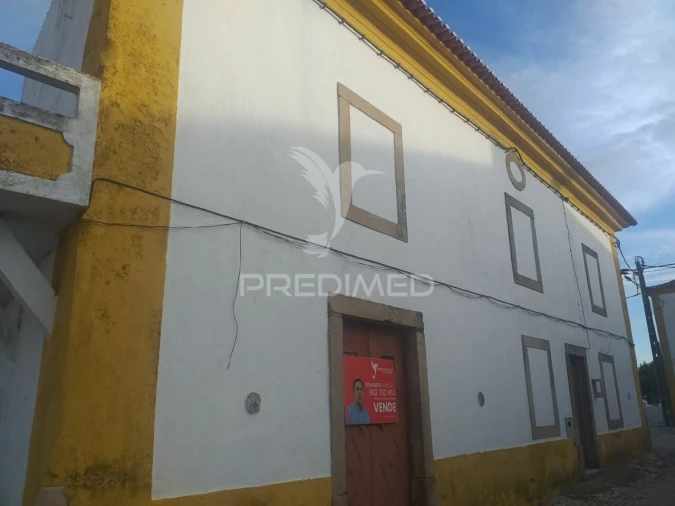 Moradia T5 para Venda em Alpalhão