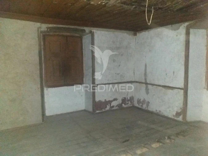 Moradia T5 para Venda em Alpalhão Foto 9