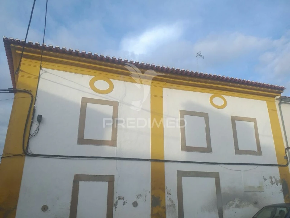 Moradia T5 para Venda em Alpalhão Foto 3