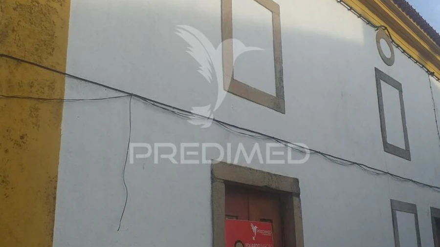 Moradia T5 para Venda em Alpalhão