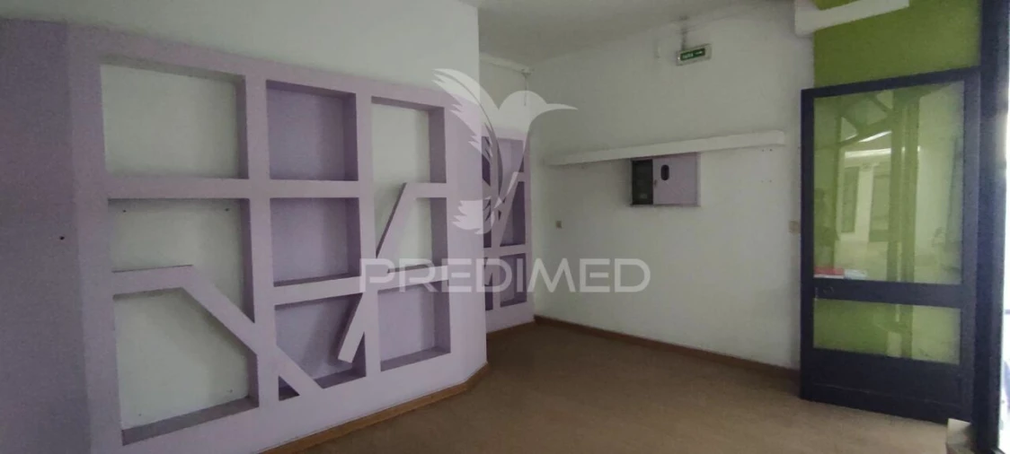 Loja para Arrendamento em Nossa Senhora da Piedade Foto 5