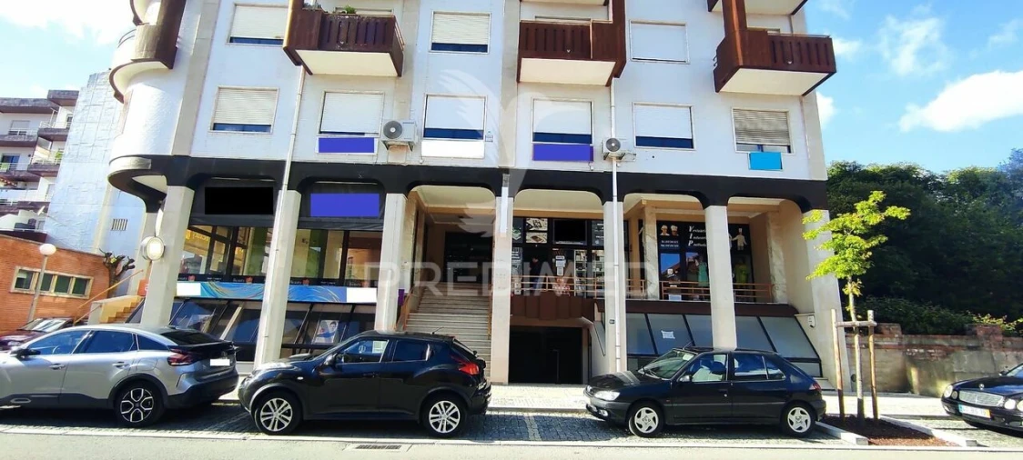 Loja para Arrendamento em Nossa Senhora da Piedade Foto 8