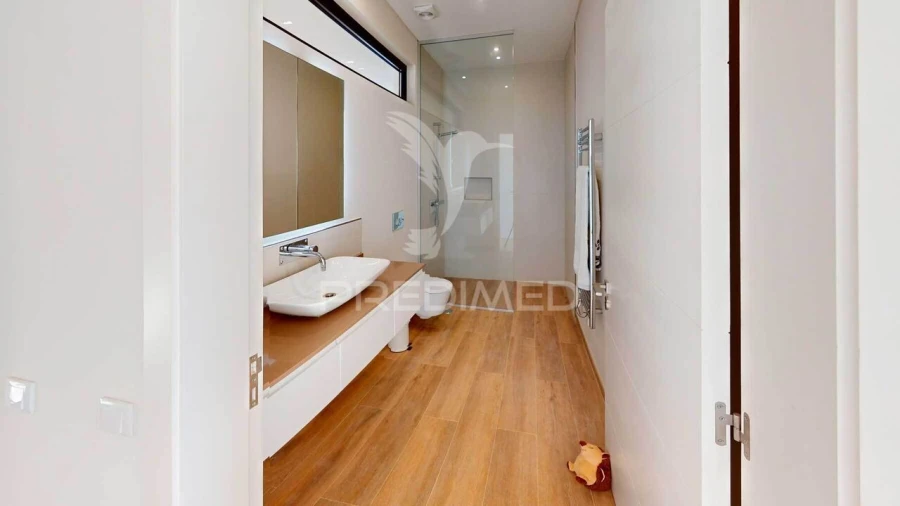 Moradia T5 para Venda em Vila Nova de Cacela Foto 30