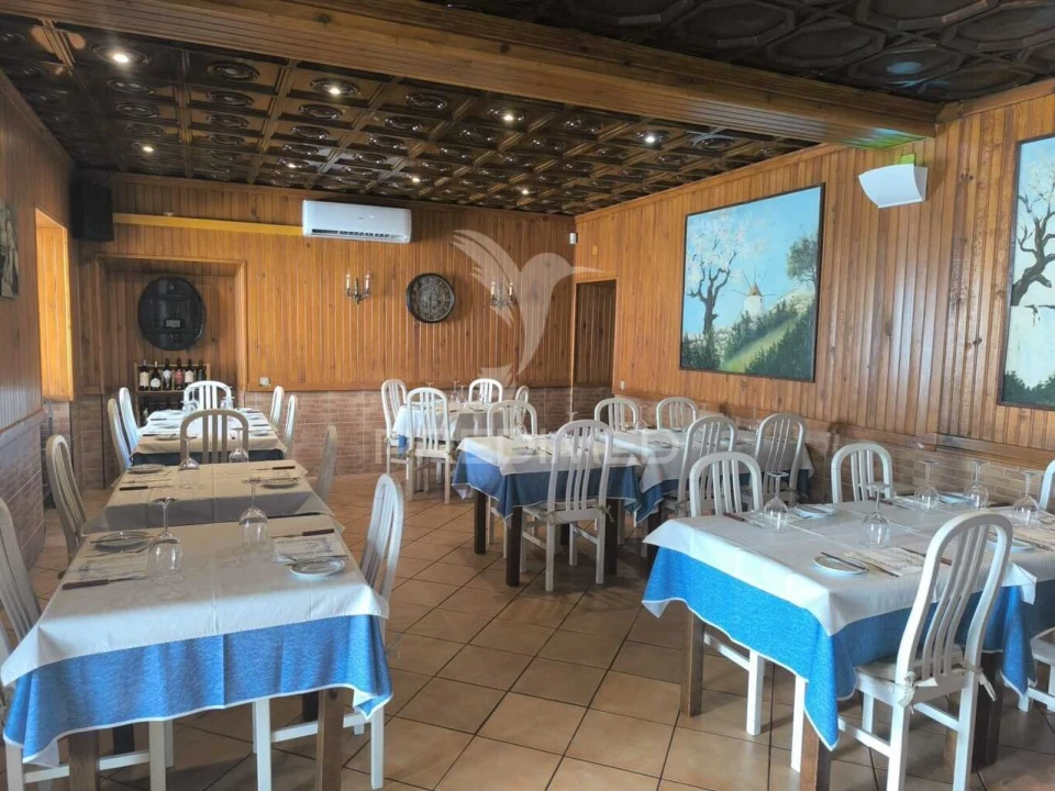 Prédio para Venda em Alcantarilha e Pêra Foto 3