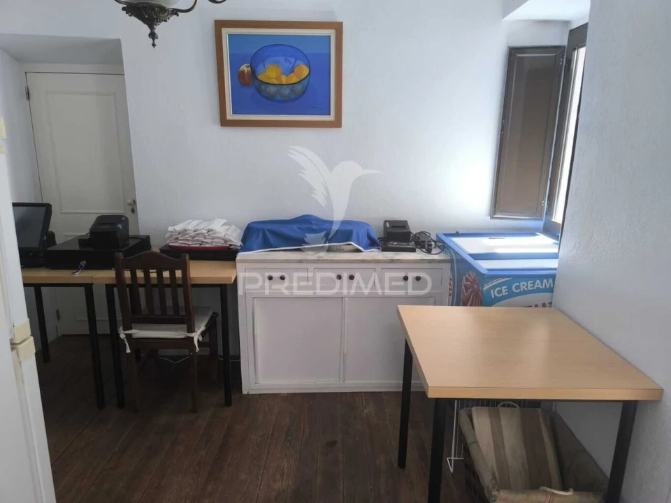 Prédio para Venda em Alcantarilha e Pêra Foto 17