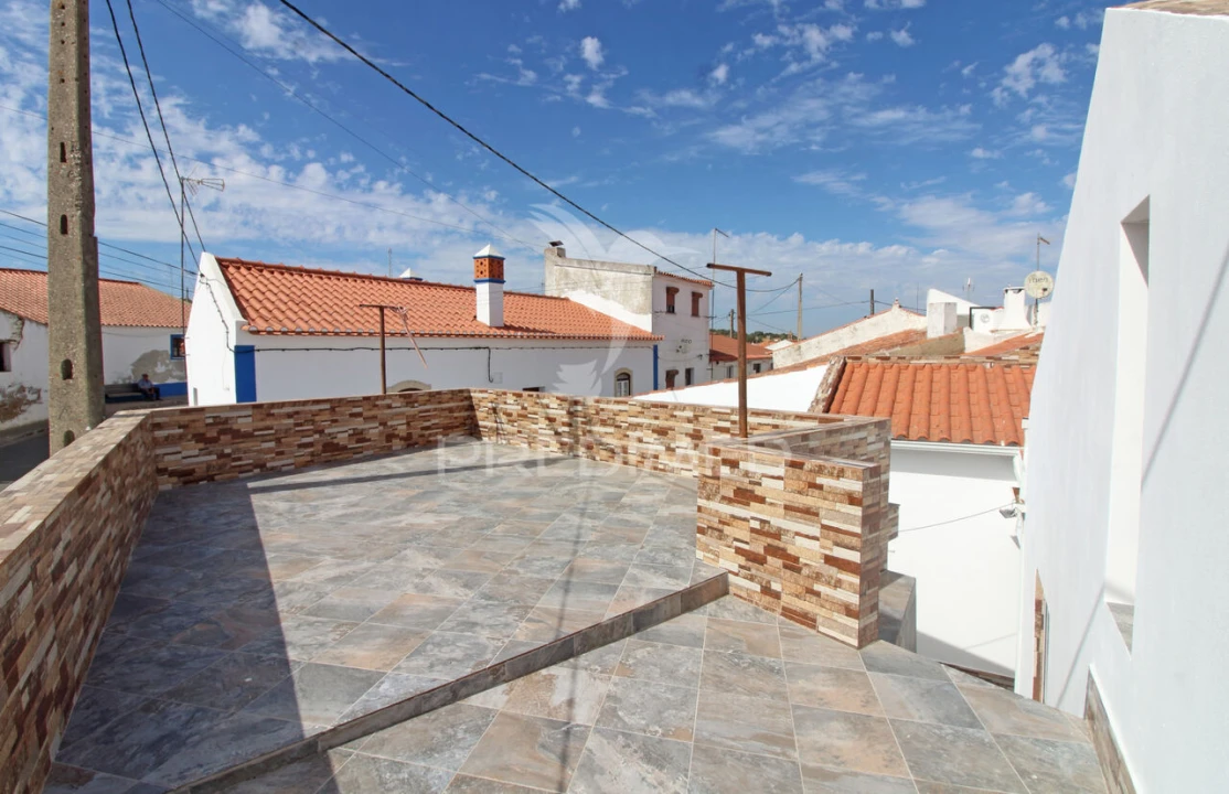 Moradia T3 para Venda em Vale de Santiago Foto 4