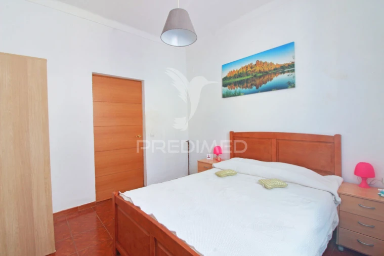 Moradia T3 para Venda em Vale de Santiago Foto 14