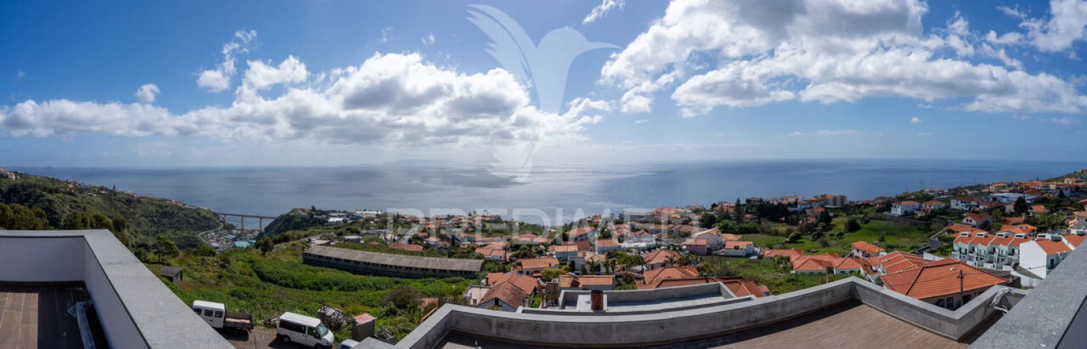 Moradia T3 para Venda em Caniço Foto 2