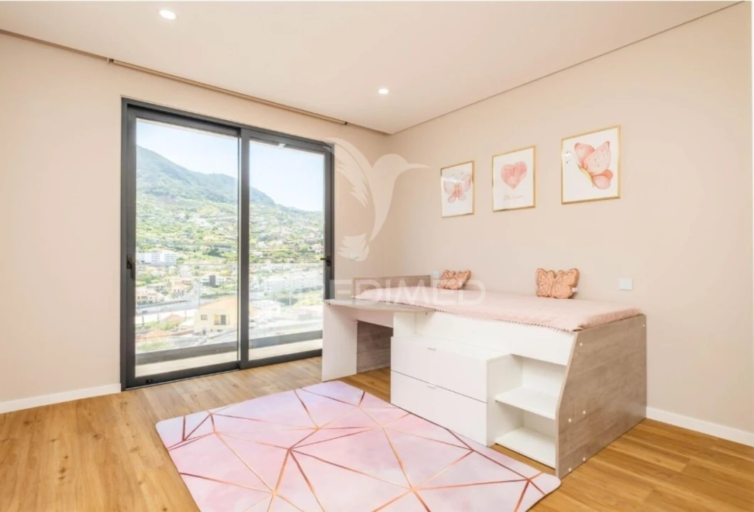 Moradia T3 para Venda em Machico Foto 7