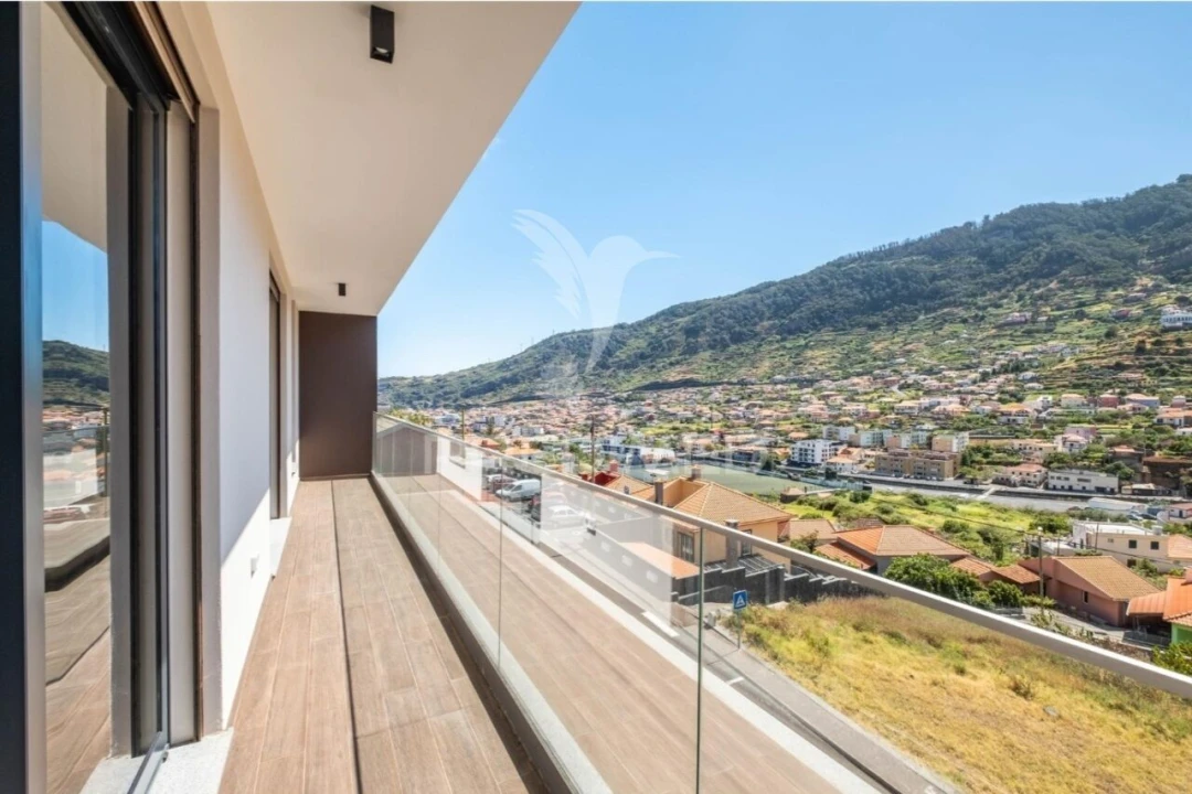 Moradia T3 para Venda em Machico Foto 9