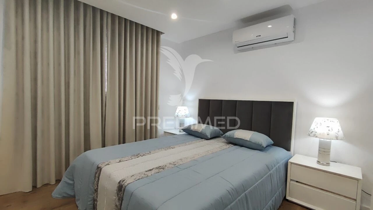 Moradia T4 para Venda em Machico Foto 24